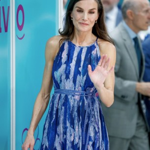Savršena haljina i hit sandale: Kraljica Letizia inspirisala ljubiteljice mode