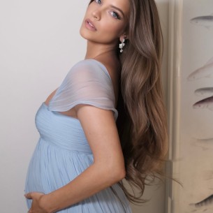 Ovaj glamurozni makeup dodatno je naglasio prirodnu ljepotu Barbare Palvin