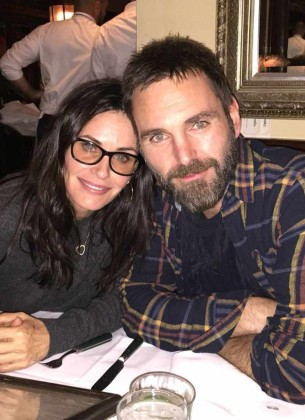 Kraj jedne od najdugovječnijih holivudskih ljubavi: Courteney Cox ponovo slobodna