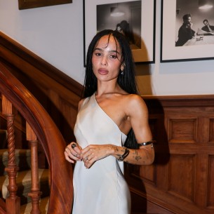 Sve oči bile su uprte u Zoë Kravitz: Bijela haljina i raskošni prsten ukrali pažnju