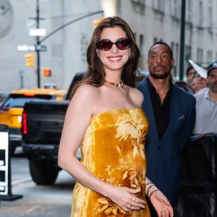 Anne Hathaway oduševila prvim trudničkim izdanjima nakon objave treće trudnoće