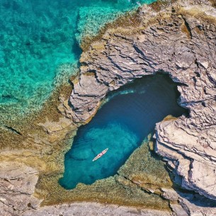 Golubinka:: Skrivena morska špilja na Dugom otoku koja oduzima dah