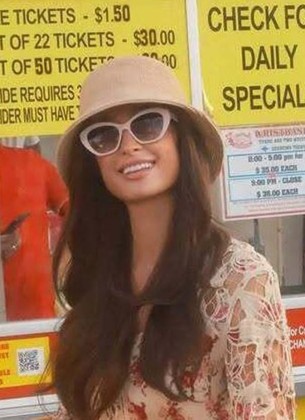 Paris Hilton iznenadila sve novim izgledom: Više nije prepoznatljiva plavuša