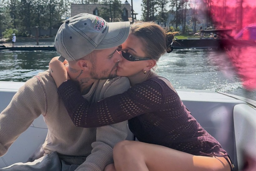Nakon osam godina ljubavi, Hailey Bieber podijelila emotivnu objavu za Justina