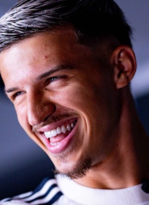 Tarik Muharemović seli u Englesku: Šta sluša, ko mu je idol i čime bi se bavio da nije fudbala...
