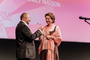 Emily Watson emotivno primila Počasno Srce Sarajeva: "Teško je govoriti poslije ovoga"