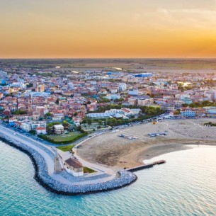 Ovaj šarmantni italijanski grad je samo dva sata od Trsta, a izgleda kao mala Venecija
