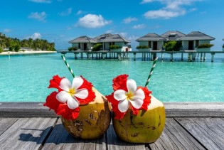 Maldivi su savršena destinacija za medeni mjesec: Evo gdje odsjesti i šta sve doživjeti