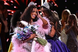 Nova Miss USA pomjerila granice: Prva majka i udana žena koja je osvojila krunu