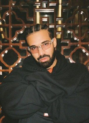 Drake novim stihom iznenadio javnost: U pjesmi se čuje "Pray for Gaza"