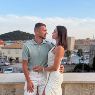 Džeko se oprostio od reprezentacije BiH, a evo šta mu je poručila Amra