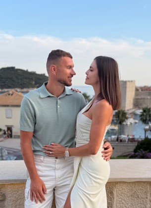 Džeko se oprostio od reprezentacije BiH, a evo šta mu je poručila Amra