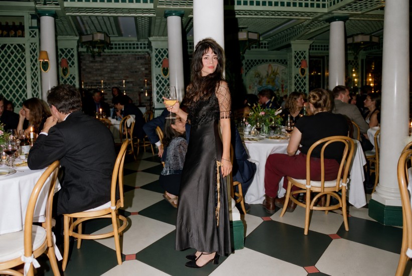 Na pozivnici piše "casual"? Evo šta obući na vjenčanje da izgledate elegantno, ali ne pretjerano