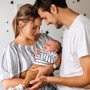Neprospavane noći, oporavak i briga o bebi: Zašto porodiljni nije godišnji odmor