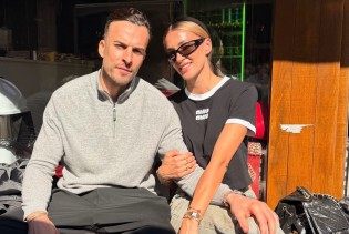 Haris Tabaković i supruga Sabrina uživali na Baščaršiji: Nisu odoljeli bosanskoj kafi