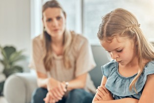 Oko 12. godine sve se može promijeniti: Zašto je ovaj period posebno osjetljiv za djevojčice