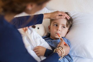 Kako preživjeti sezonu prehlada: Sve što trebate znati o prevenciji i liječenju