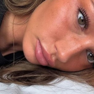 Trik za savršeno razdvojene trepavice: Ovaj mali beauty alat pravi veliku razliku