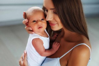 Bebe su mnogo sposobnije nego što mislimo: Šta mogu već u prvim mjesecima života?